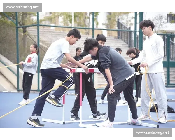 田径运动训练方法与比赛策略全面解析及运动员成长指导