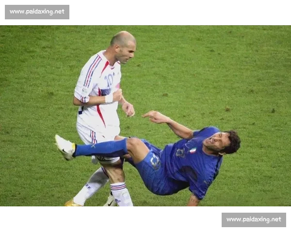 经典赛场瞬间回顾与传奇球员精彩对决全记录